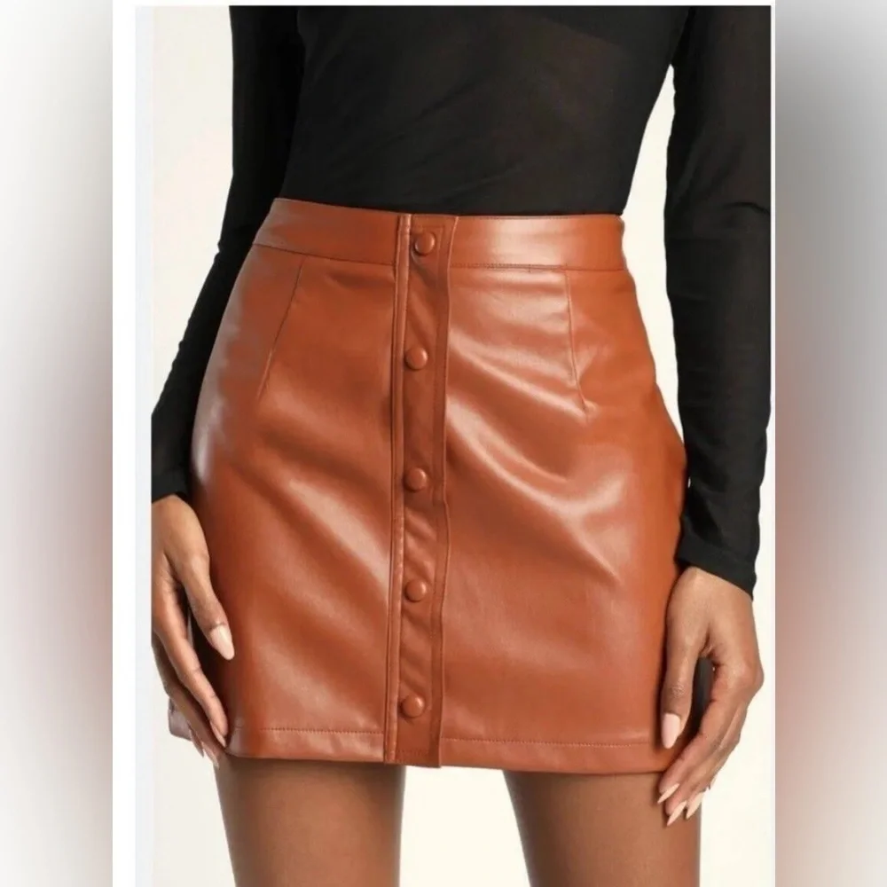 NWT Lulu's Most Fab Vegan Leather Button Front Mini Skirt - Size Small